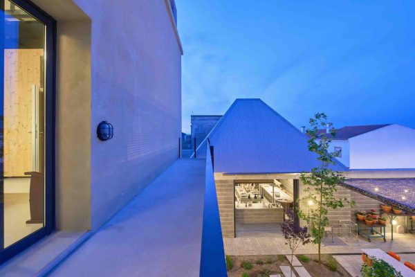 Moagem - Industrial Lodge | Quartos | Rooms Moagem - Industrial Lodge | Quartos com conforto contemporâneo no ambiente industrial | Rooms with contemporary comfort in an industrial setting