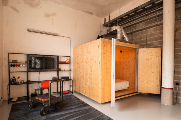 Moagem - Industrial Lodge | Quartos | Rooms Moagem - Industrial Lodge | Quartos com conforto contemporâneo no ambiente industrial | Rooms with contemporary comfort in an industrial setting