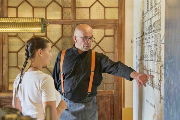 Moagem - Industrial Lodge | Museu industrial | Industrial museum Moagem - Industrial Lodge | Piscina aquecida todo o ano, spa, bicicletas, solário | Heated pool year-round, spa, bicycles, solarium.